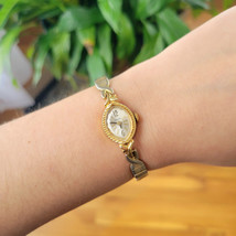 Vintage Timex Dainty Gold &amp; Silver Marquise Womans Womens Classic Stretch Watch - $59.99