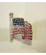 American Flag Brooch Pin Patriotic July 4TH RED WHITE &amp; BLUE RHINESTONE ... - €14,51 EUR