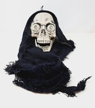 Light Up Skull In Shroud Halloween Decor Decoration Prop Horror Skeleton Death - £8.82 GBP