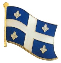 Quebec Waving World Flag Lapel Pin Badge  - $74.01 MXN