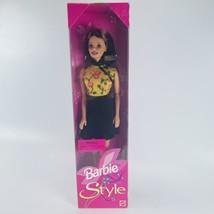 Barbie Style Fashion Avenue Doll Brunette / Red Hair 1998 Mattel #20767 Sealed - £18.26 GBP