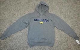 Mens Hoodie NCAA Michigan Wolverines Gray Pullover Sweatshirt $60 NEW-si... - £22.15 GBP