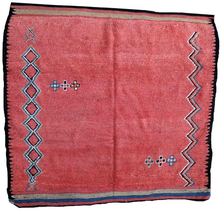 Handmade antique Moroccan Berber rug 4.9&#39; x 5.2&#39; (151cm x 161cm) 1920s - £2,453.43 GBP