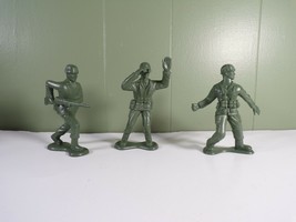 3 Different Greenbrier Green Military Soldier Army Men 4&quot; Plastic Figure Lot - £3.13 GBP