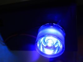 UV 1w Mini LED Battery Operated Flood Light for Halloween Props - $11.99