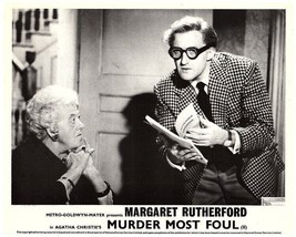 Murder Most Foul 1964 Margaret Rutherford as Miss Marple Ron Moody 11x14 photo - $19.99