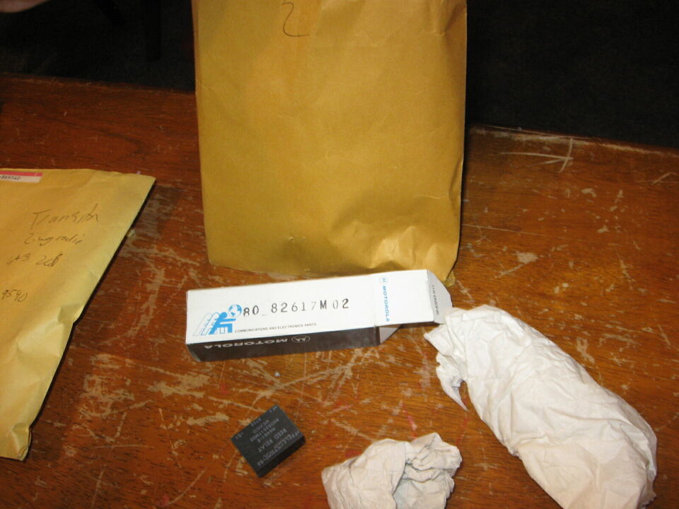 OEM LOT of 2 Motorola 2-Way Radio Reed Relay 13.4 vdc R6481-2   # 80-826... - $15.19