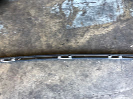 2004-2007 BMW 530i LEFT HAND DRIVER SIDE FRONT WINDSHIELD MOULDING K4382 image 8