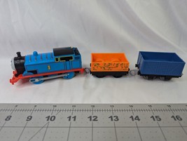 Mattel Thomas Train Trackmaster 2013 Motorized Works With 2 Cars - $19.95