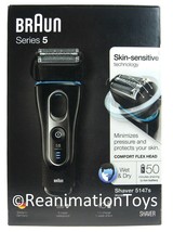 Braun Series 5 5747s Wet &amp; Dry Flex Head Shower Shaver w/Charger and Box - £98.29 GBP