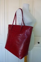 NWT FURLA Cherry Red Distressed Croco Embossed  Leather D-light Tote Bag $378 - £266.32 GBP