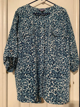 NWOT - Laura Scott Size 3X Blue Leopard Print 3/4 Sleeve Lapel Pocket Blouse - £9.36 GBP