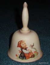 Vintage Goebel 1981 Annual Hummel Bell 4th Edition Girl In Meadow With S... - $9.69