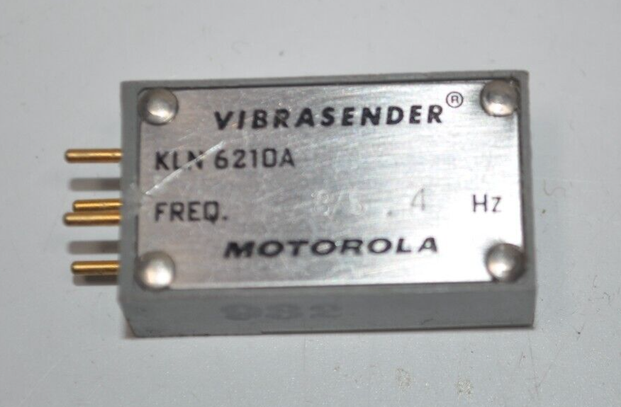 Motorola Radio KLN6210A VibraSender Frequency Chip - FREQ 85.4 Hz - $14.84