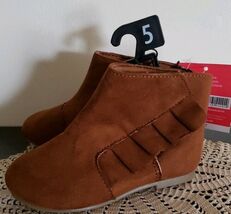 GARANIMALS~BABY/TODDLER Size 5 ~ Chestnut Colored~ Slip-on Bootie ~ Side... - $20.00