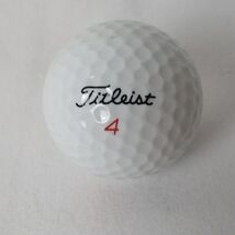Titleist 4 White Wells Fargo Home Mortgage Golf Ball DT Distance Pre-owned - $7.99