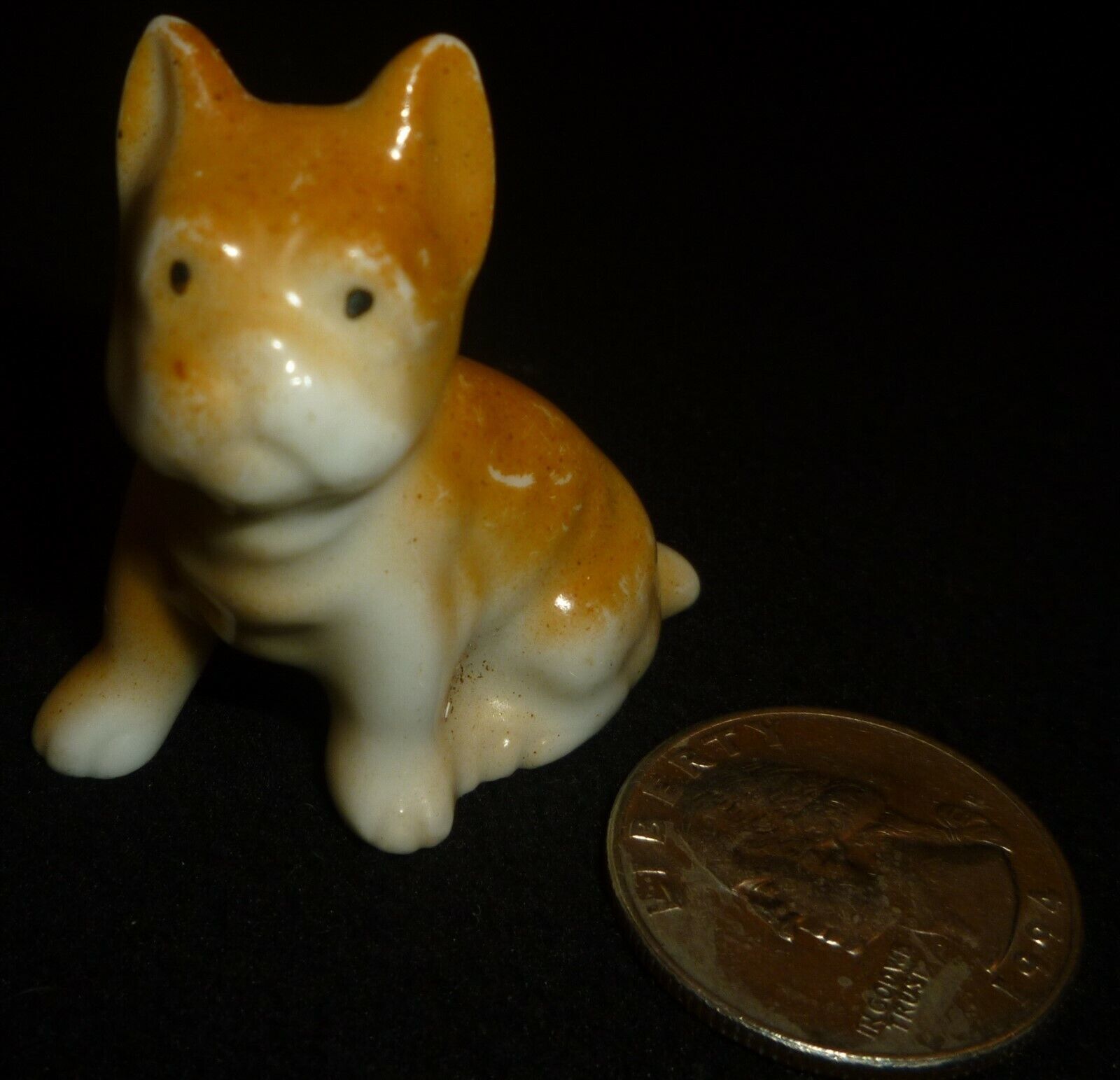 CHARMING MINIATURE PORCELAIN FIGURINE DOG PUPPY JAPAN DOLLHOUSE DECOR - $4.00