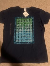 Women’s Large 100% Cotton Navy Blue W/pattern On Front Gildan Activeware - $20.67