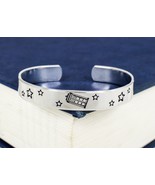 Tardis Bracelet, Fandom Jewelry, Nerdy Gift, Handmade Jewelry  - $222.93 MXN