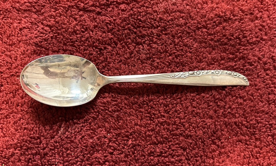Sugar Spoon Oneida BRITTANY ROSE Silver Plate Wm A Rogers 1948 - $4.74