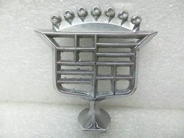 Hood Ornament Emblem Badge Vintage 1977-1992 Deville 19628 - £45.92 GBP