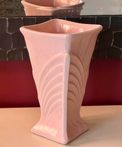 Vintage 1940&#39;s McCoy Pottery 9&quot;  Pink Art Deco Palms Vase Perfect - $48.51