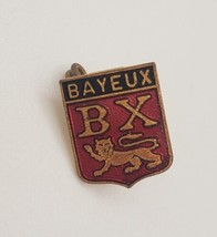 BAYEUX Normandy France Shield Crest Lapel Hat Souvenir Pin Tie Tack Pinback - £15.42 GBP
