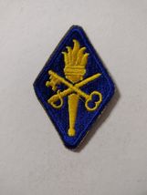 ARMY QUARTERMASTER SCHOOL &amp; CENTER  PATCH PRE-1960 ISSUE:KY21-1 - $3.96