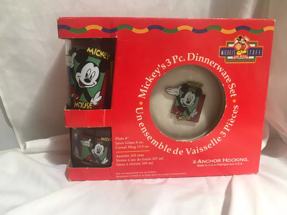 Mickey&#39;s 3 Piece Dinnerware Set - $20.57 CAD