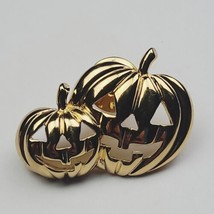 Vintage Avon Jack-O-Lantern Halloween Pumpkin Brooch Pin Gold Tone Shiney  - $9.49