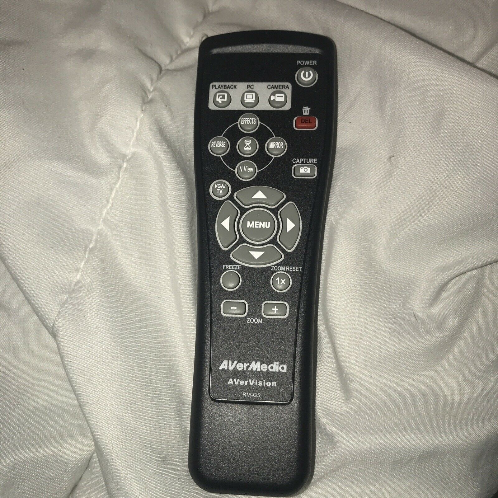 AVerMedia AVervision RM-G5 Remote Control for Overhead Projector - $9.77