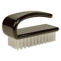 Curved handle plastic shoe brush, nylon bristles - €6,62 EUR