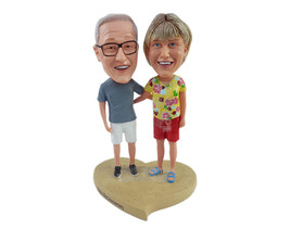 Custom Bobblehead Old happy couple spending vacation time on the beach on a hot  - £121.53 GBP