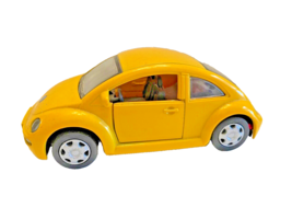 Car Diecast VW Volkswagen Beetle Yellow 1:32 Scale Collectible Toy Yellow 1998 - £11.65 GBP