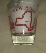 New York state Shot Glass Vintage 1984 red rare empire State Capital Bui... - $4.75
