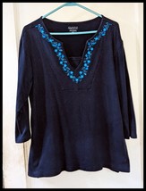 EUC Women&#39;s Classic Elements Blue Floral Trim Pullover Top 3/4&quot; Sleeves M/L - $4.50