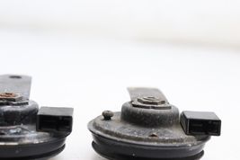 01-15 TOYOTA PRIUS LOW & HIGH TONE HORNS PAIR E1452 image 9