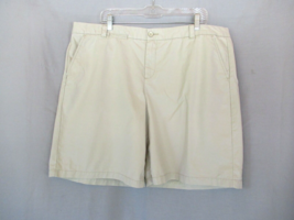 Khakis by Gap shorts boyfriend roll-up Size 20 khaki beige inseam 9&quot; fla... - £12.29 GBP