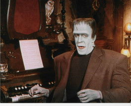 THE MUNSTERS    HERMAN MUNSTER  SEATED AT THE ORGAN   COLOR 8X10 PHOTO - £7.92 GBP