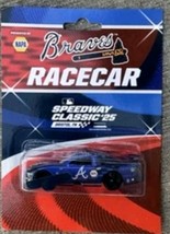 ATLANTA BRAVES Racecar SGA 5/6/25 New NASCAR Diecast 1/64 with GAMEDAY - $503.27 MXN