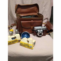 Vintage Kodak Motormatic 35 Camera With Care Case And Accessories - £78.45 GBP