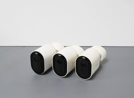 Arlo Pro 4 Spotlight Wire-Free Camera Security System VMC4350P - 3-Pack image 2