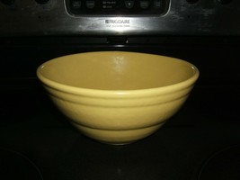 Vintage Yellow Ribbed Surround Stoneware Pottery Bowl - $19.75