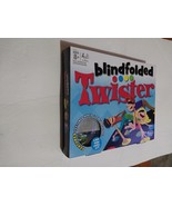 Blindfolded Twister Party Game by Hasbro ( New Open Box ) 2017 - $430.07 MXN