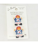 Raggedy Ann Le Bouton Buttons Mother Goose 1&quot; Set of 2 Buttons Hand Pain... - £14.63 GBP