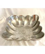 Vintage Charter Club Scalloped Metal Bowl 9x9 In See Photos Age Spots Ne... - £12.53 GBP