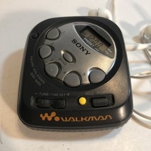 Vintage Sony Walkman SRF - M35 - Tested - VG - With Belt Clip - £18.75 GBP