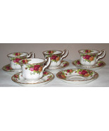 VINTAGE ROYAL ALBERT OLD COUNTRY ROSE - 4 T- CUPS AND 5 SAUCERS ENGLAND - €63,83 EUR