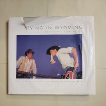 Living in Wyoming: Settling for More Hardcover ASIN B006HM9OJ8 - £1.58 GBP