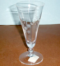 Wedgwood Harmony Crystal Wine Glass 7.5&quot;H Etched Floral Swags New - $343.21 MXN